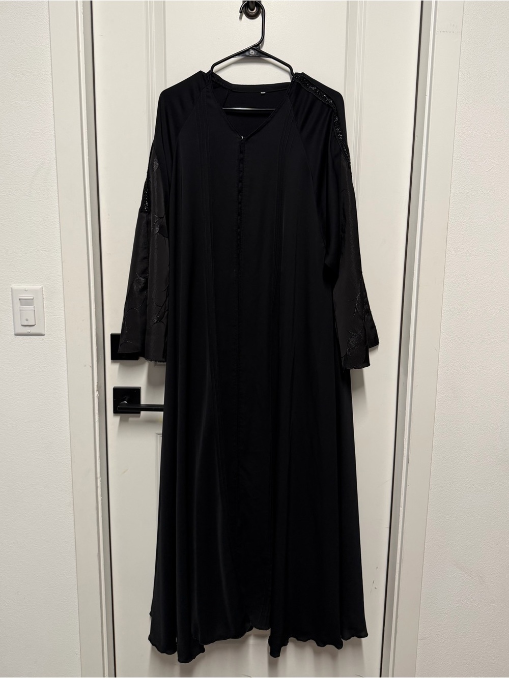 Black Abaya Size M – Sheer Floral Sleeves Open Front Modest Maxi Dress